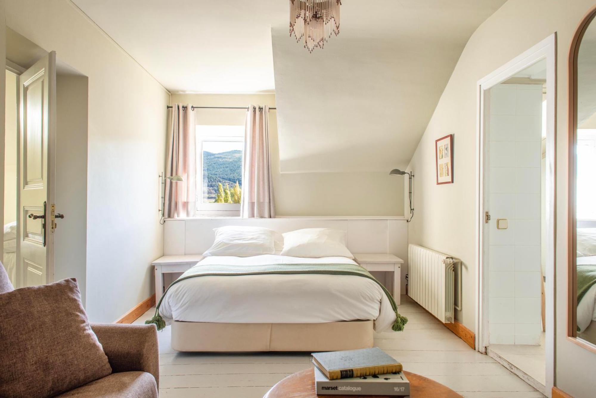 Mas Sant Marc Guest House ปุจเซร์ดา ห้อง รูปภาพ