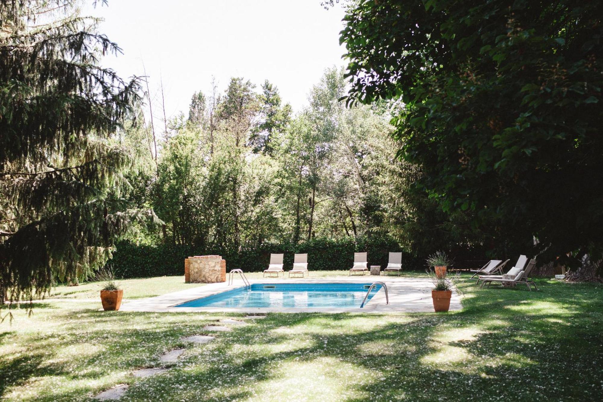 Mas Sant Marc Guest House ปุจเซร์ดา ภายนอก รูปภาพ